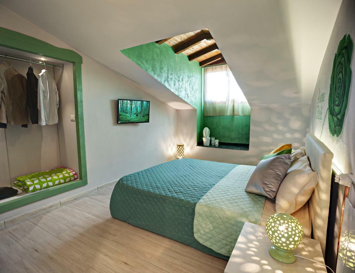 Casa Vacanze - Matelda Bed and Breakfast Poppi Eksteriør billede